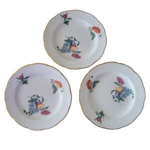 Vintage Plates Colonial Spray Wedgwood Bone China Williamsburg Classic Set 3